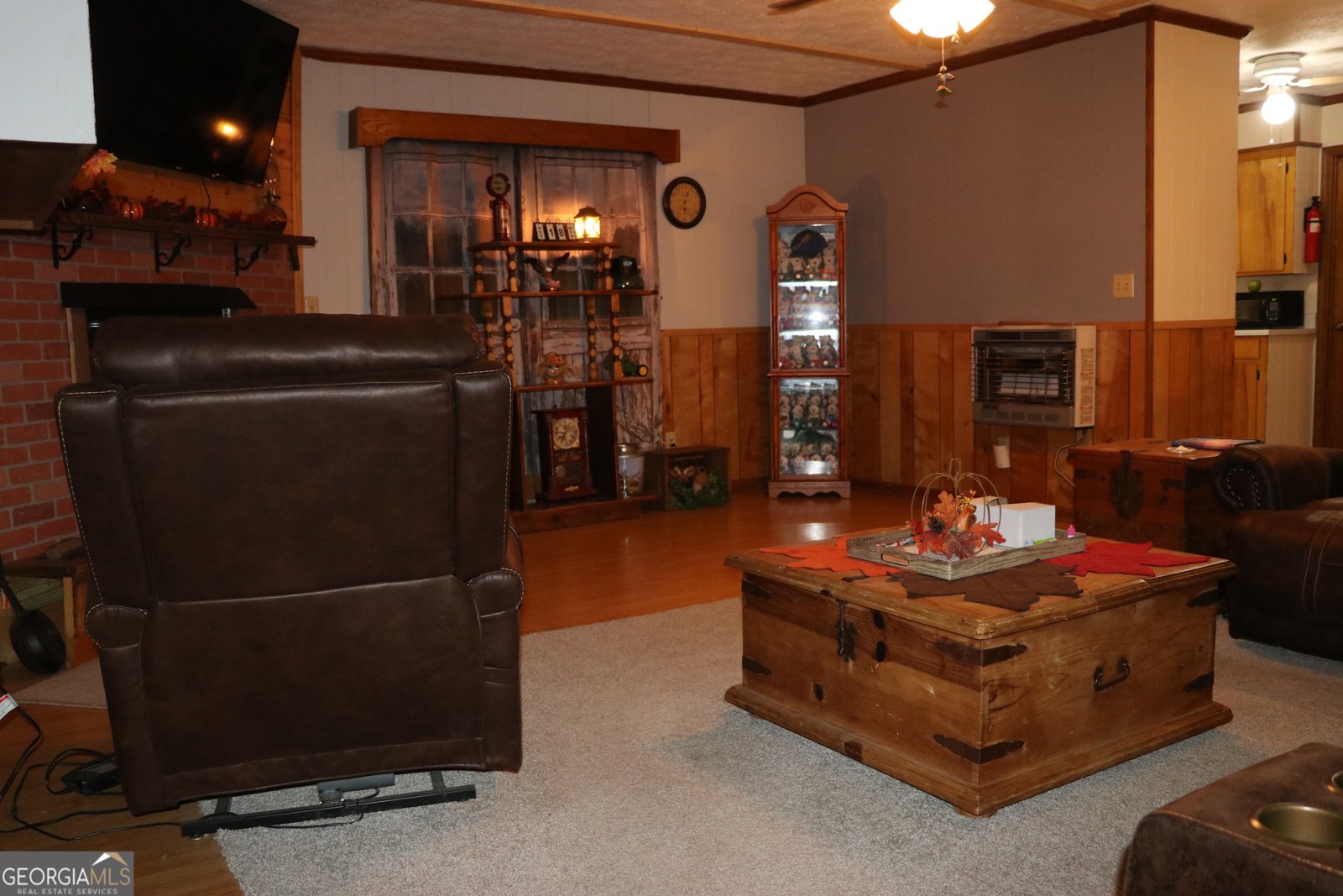 463 Compton Road Silver Creek - 5