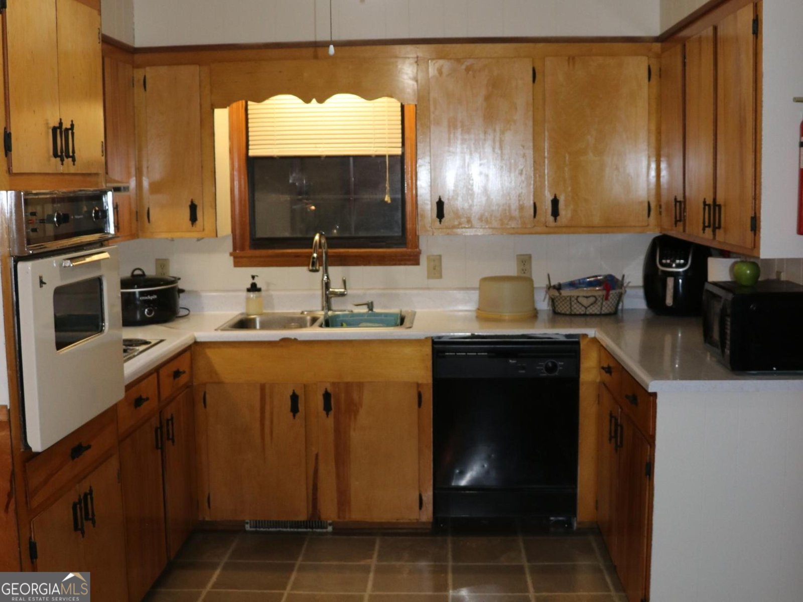 463 Compton Road Silver Creek - 7