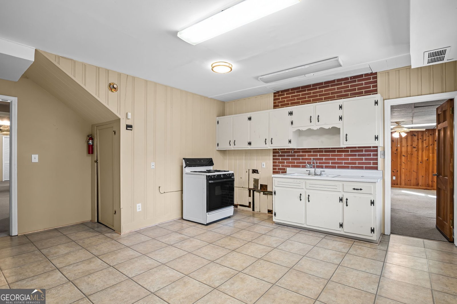 3420 Northside Drive Hapeville - 33