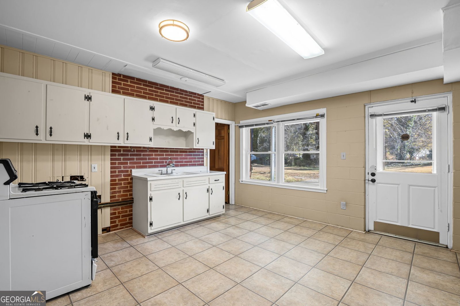 3420 Northside Drive Hapeville - 34