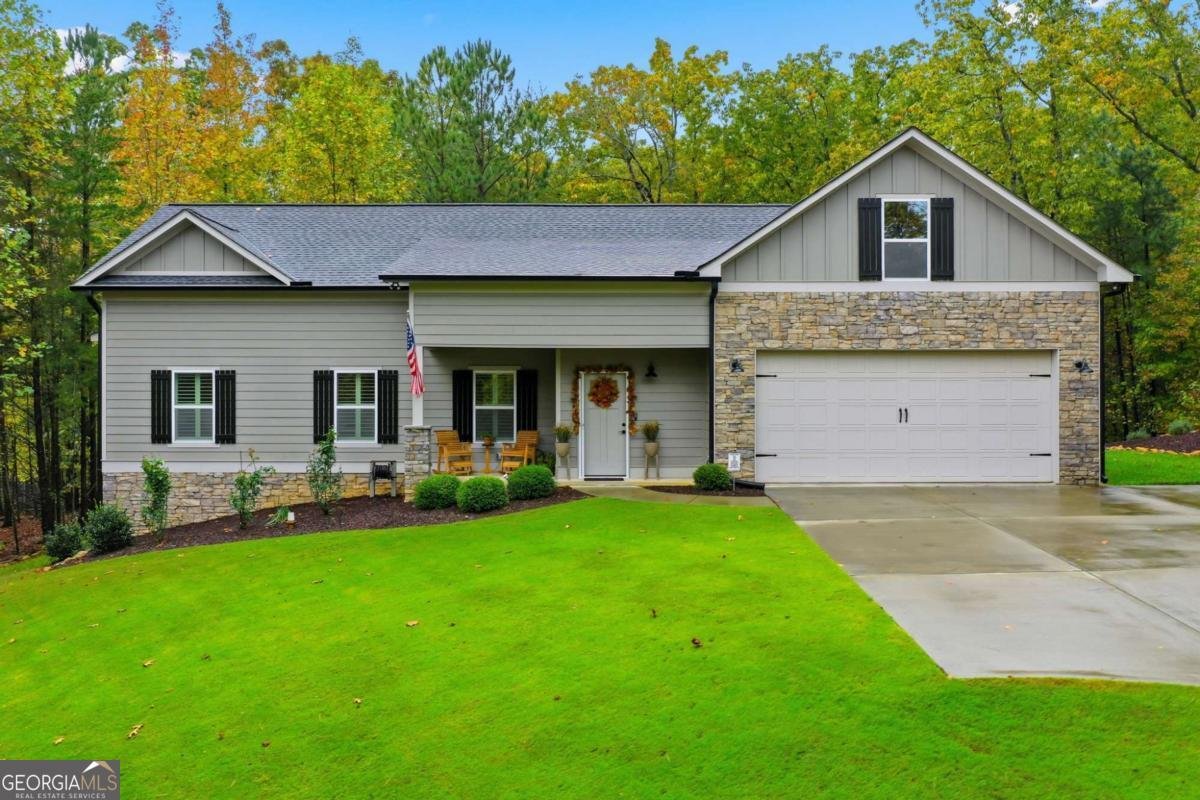 221 Windsor Way Jasper - 1