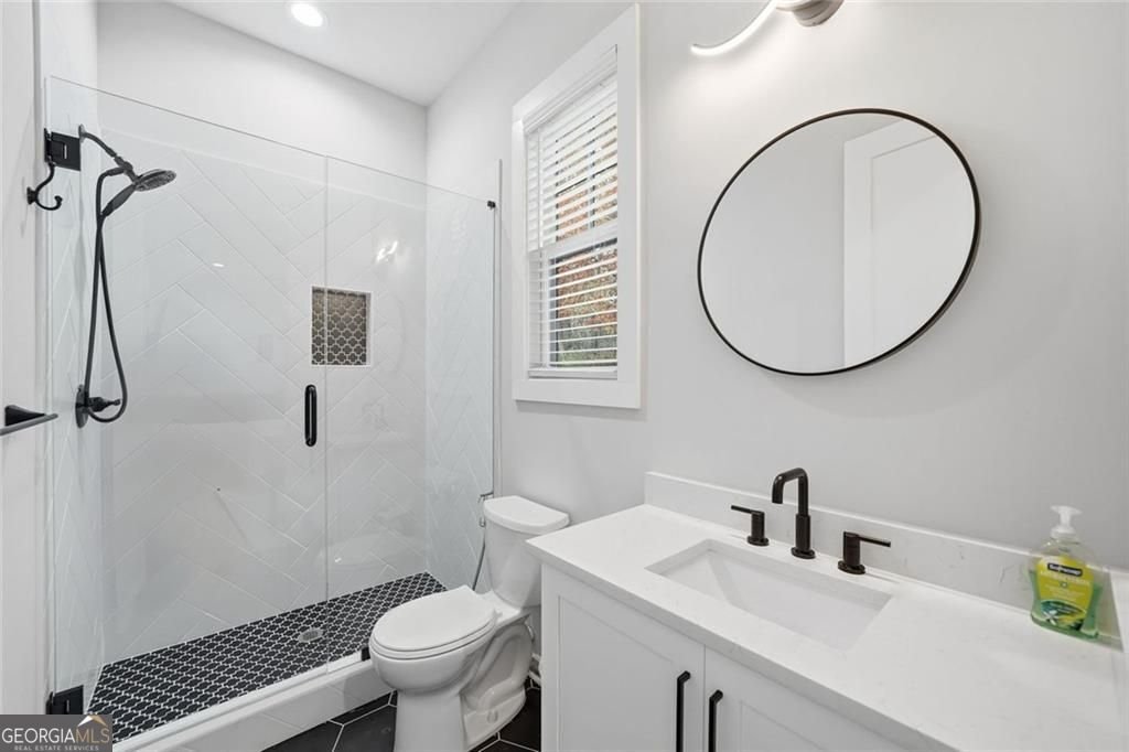 125 Thome Drive Alpharetta - 1