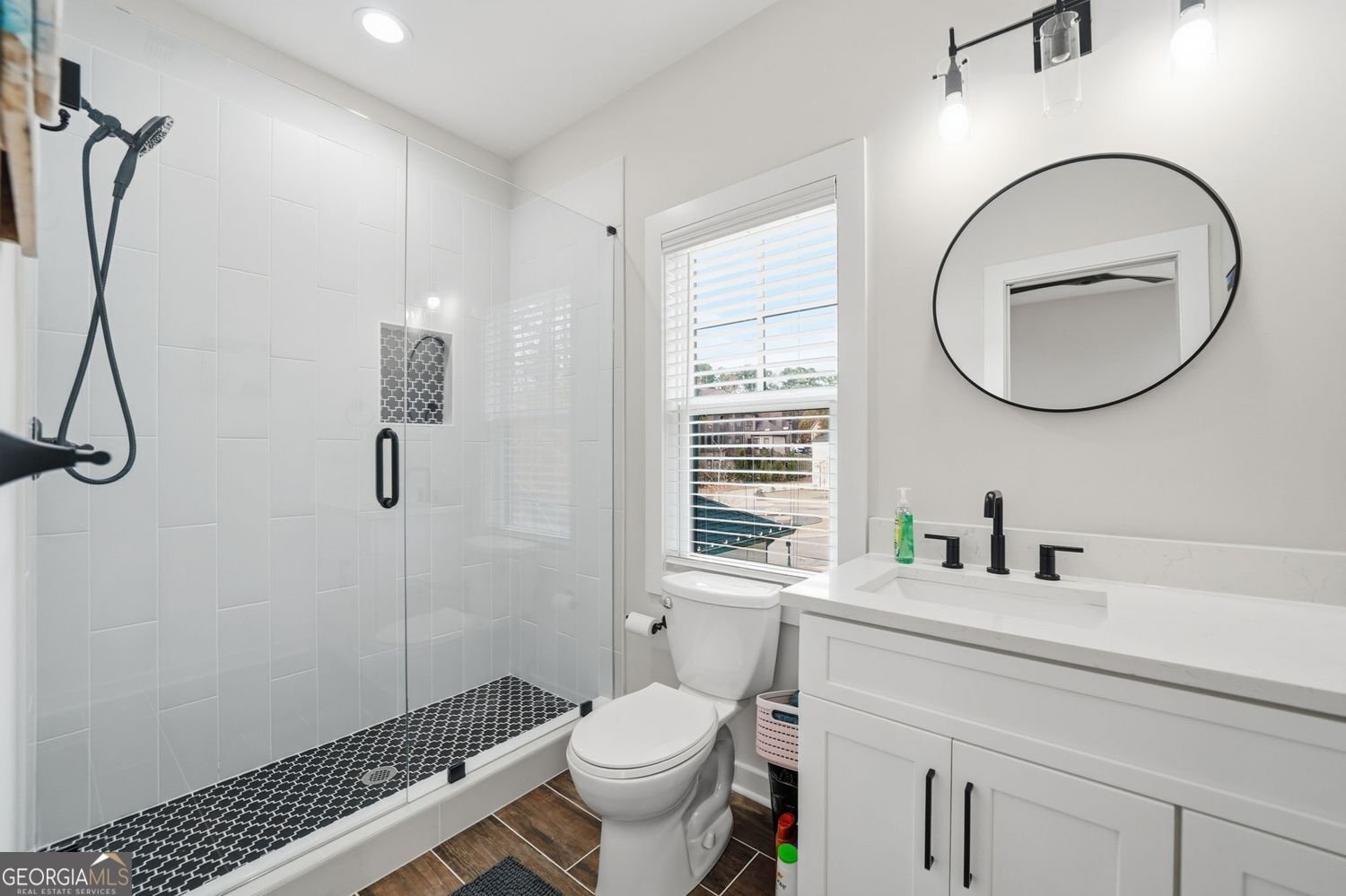 125 Thome Drive Alpharetta - 33