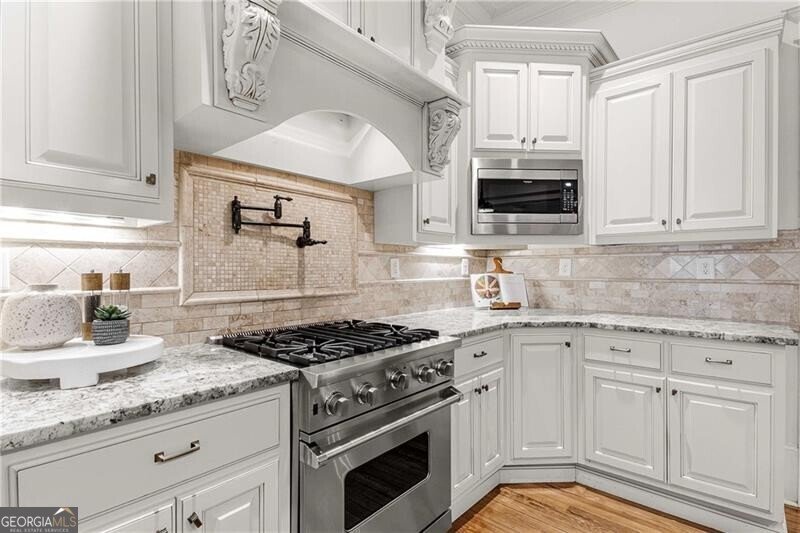 578 East Avenue Atlanta - 18