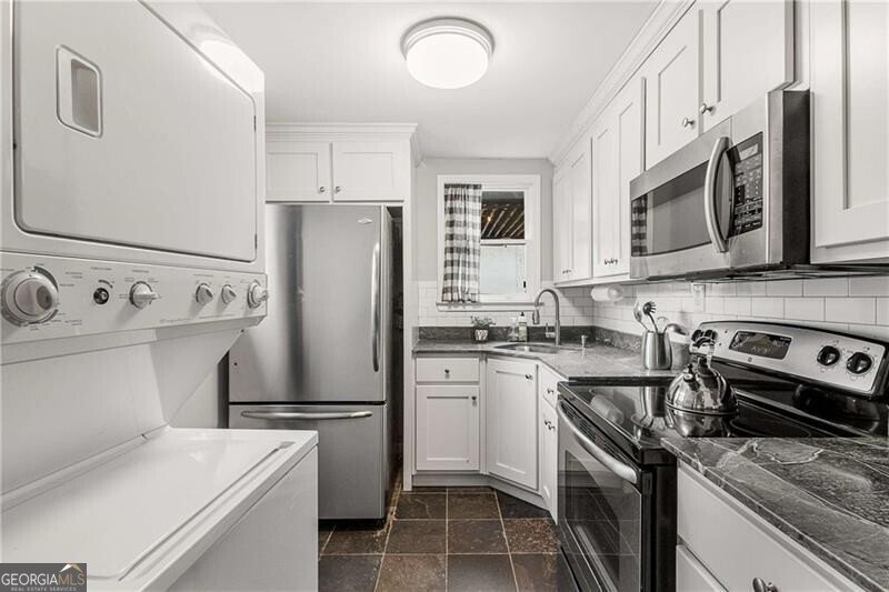 578 East Avenue Atlanta - 30