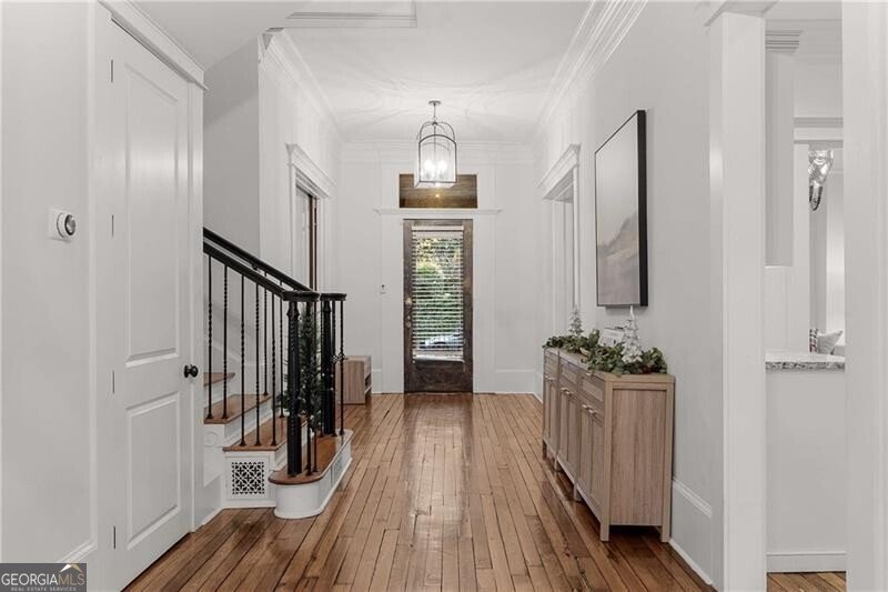 578 East Avenue Atlanta - 37