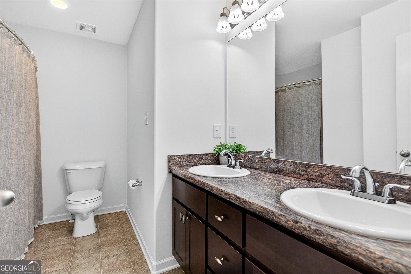 53 Fox Ridge Drive Newnan - 28