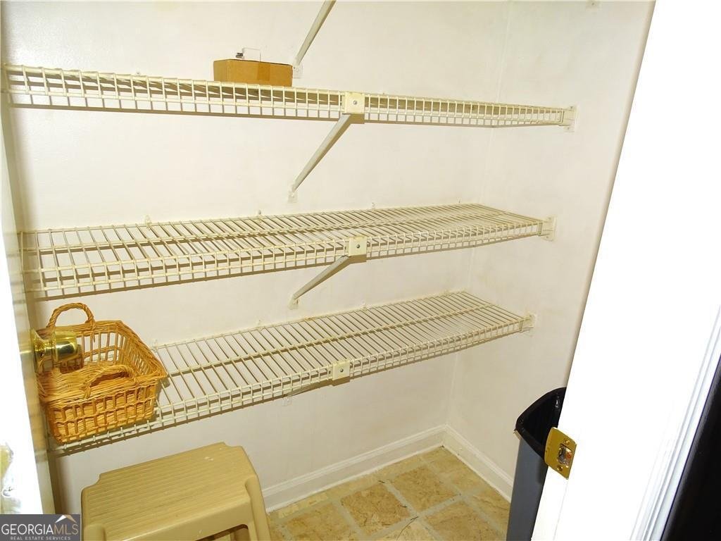 4042 Whitehall Way Alpharetta - 24