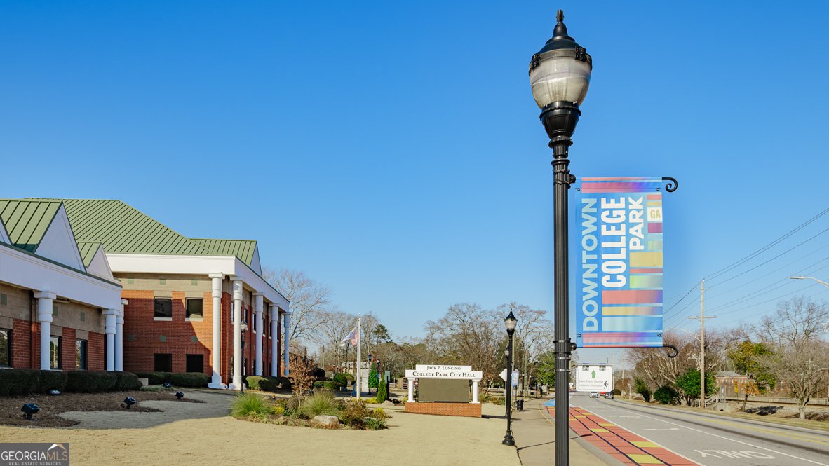 2668 Alderbrook Court College Park - 18