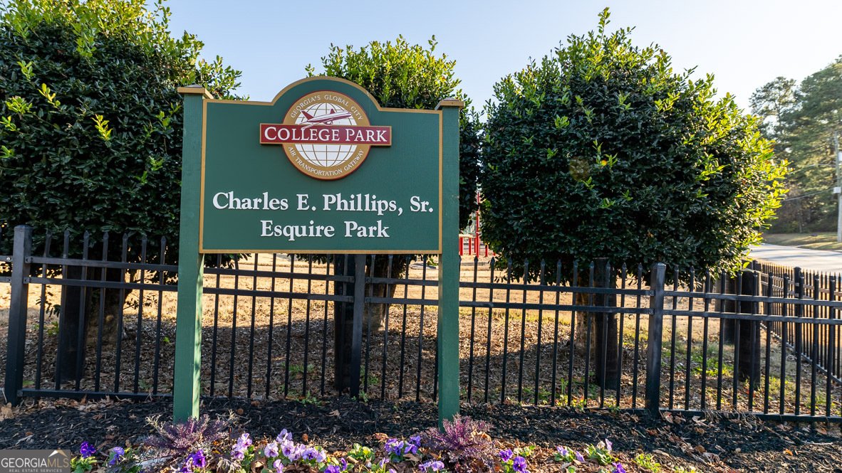 2668 Alderbrook Court College Park - 24