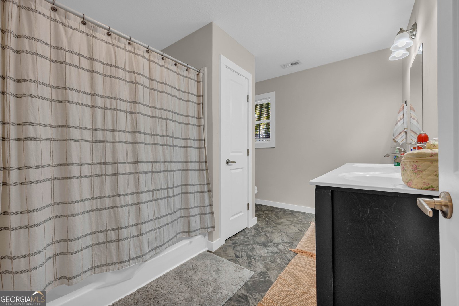 323 North Point Circle Hartwell - 32