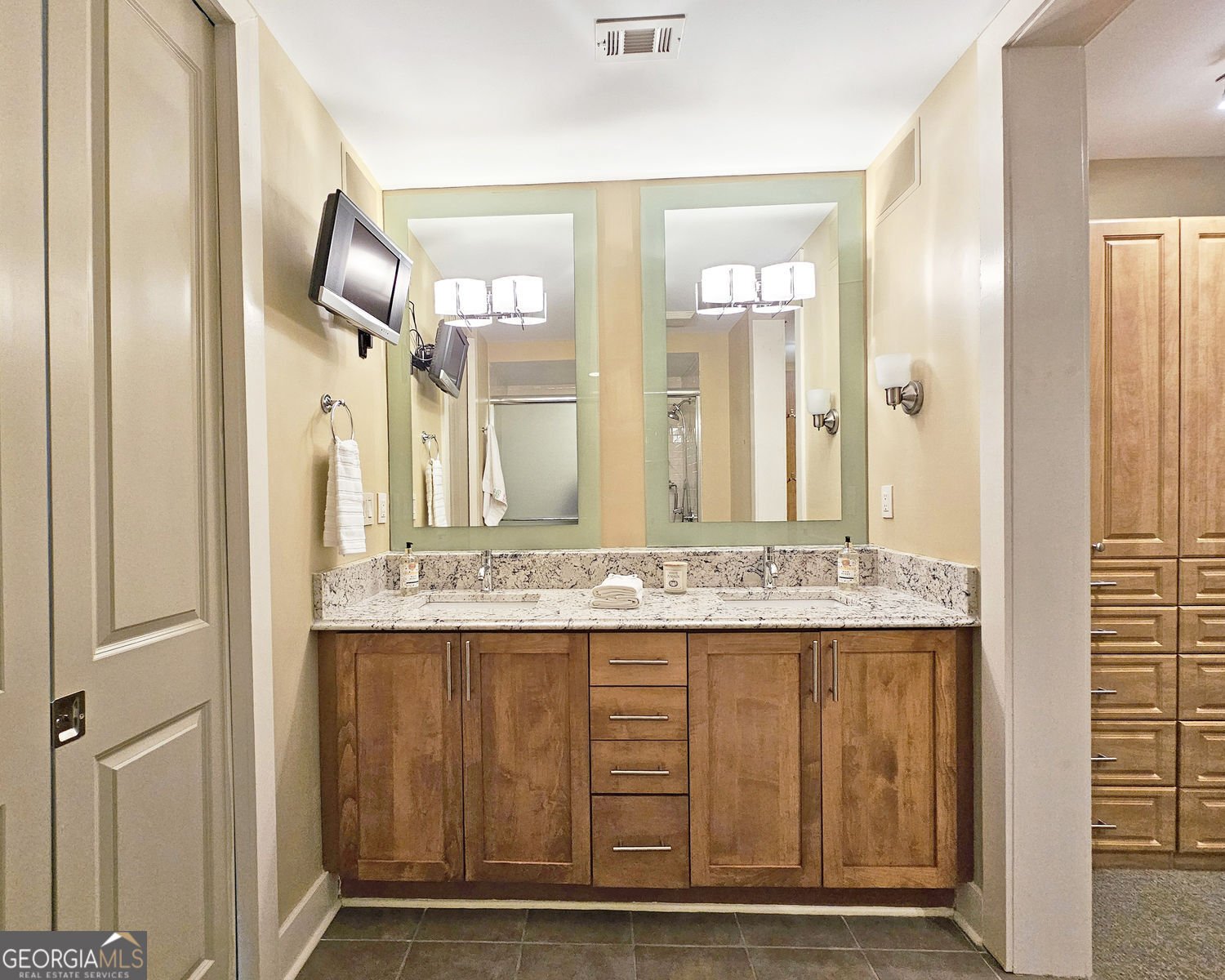 4561 Olde Perimeter Way Atlanta - 7