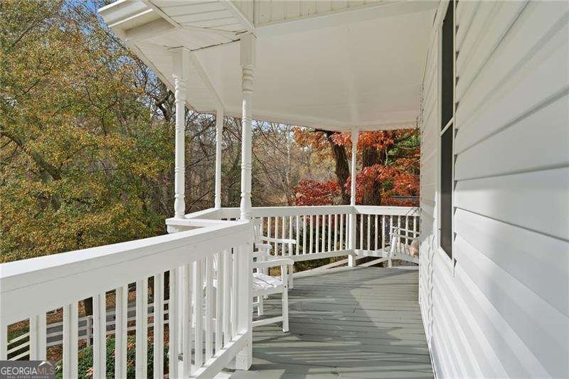 8525 Lanierland Farms Drive Gainesville - 21