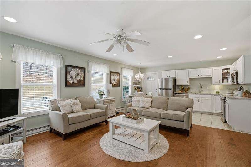 8525 Lanierland Farms Drive Gainesville - 24