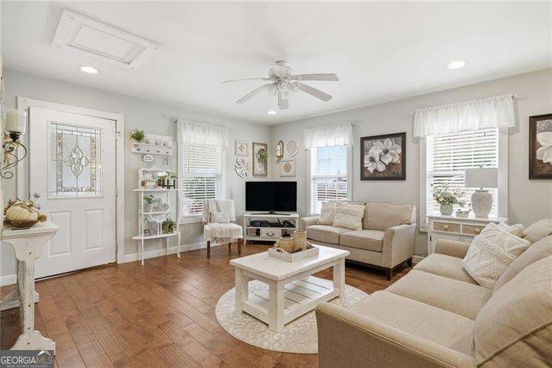 8525 Lanierland Farms Drive Gainesville - 25