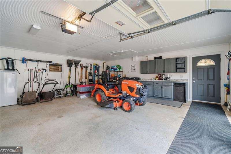 8525 Lanierland Farms Drive Gainesville - 27