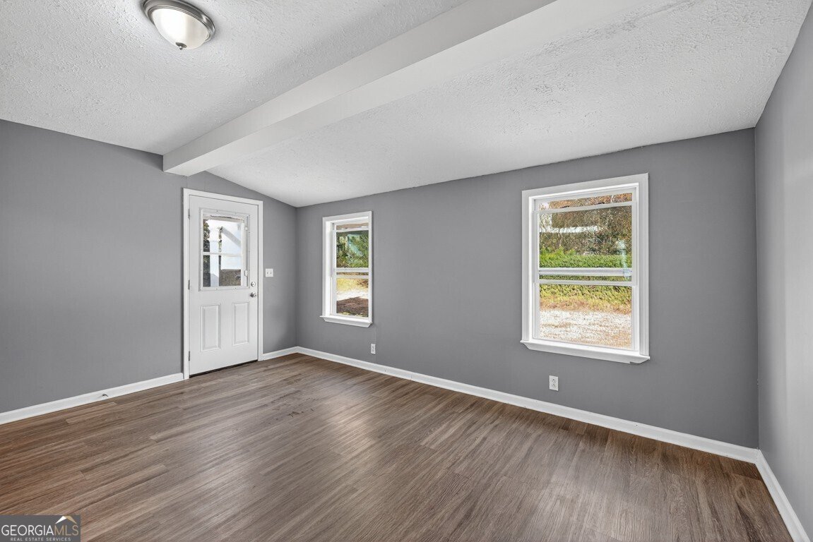 412 Regan Drive Winder - 13