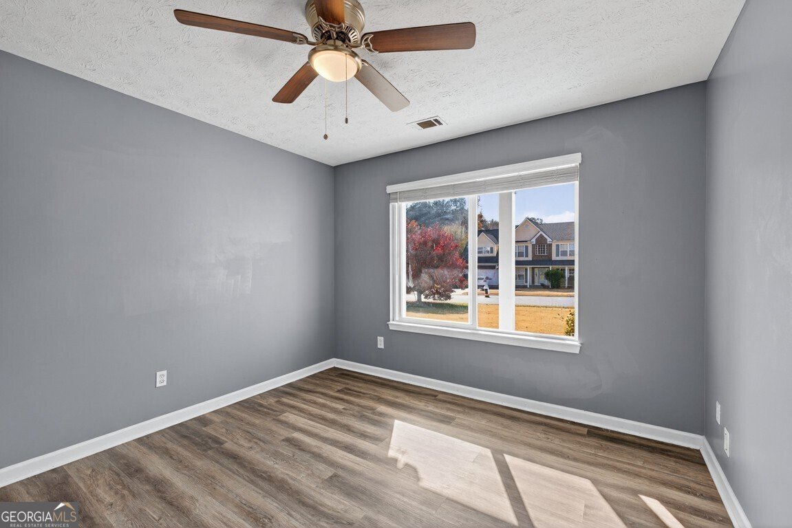 412 Regan Drive Winder - 17