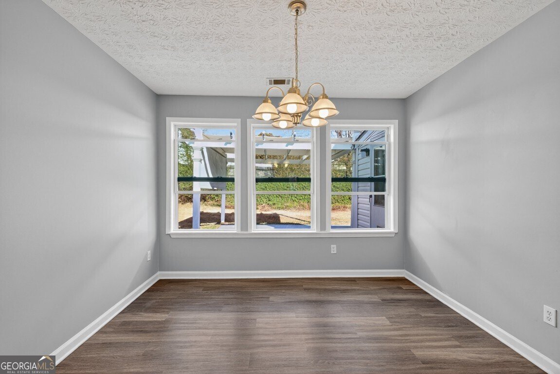 412 Regan Drive Winder - 3