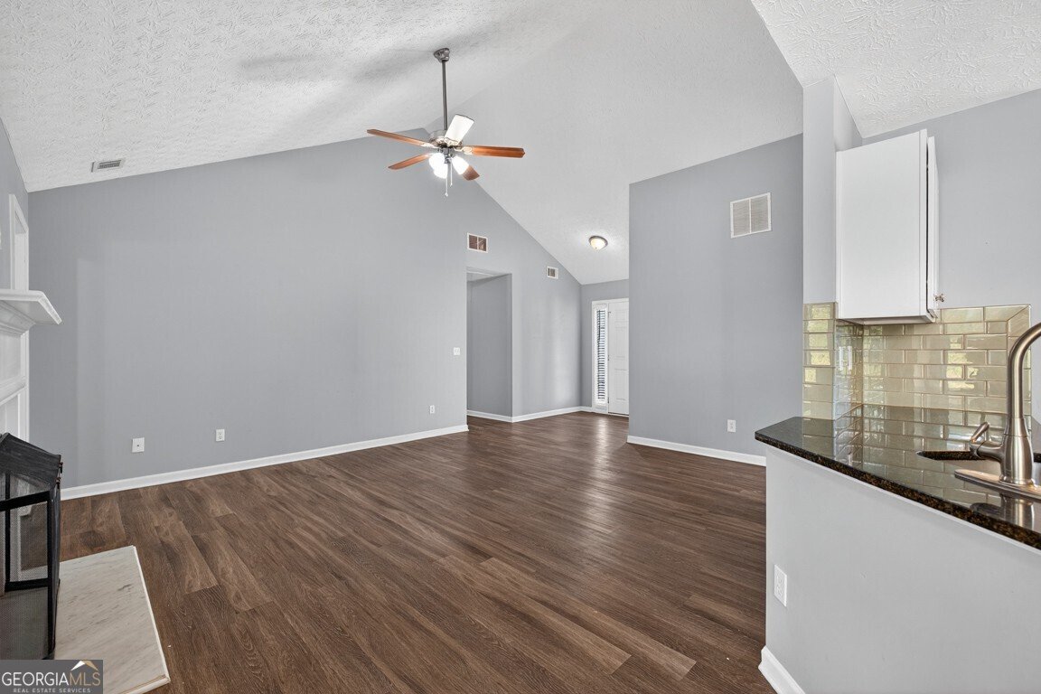 412 Regan Drive Winder - 4