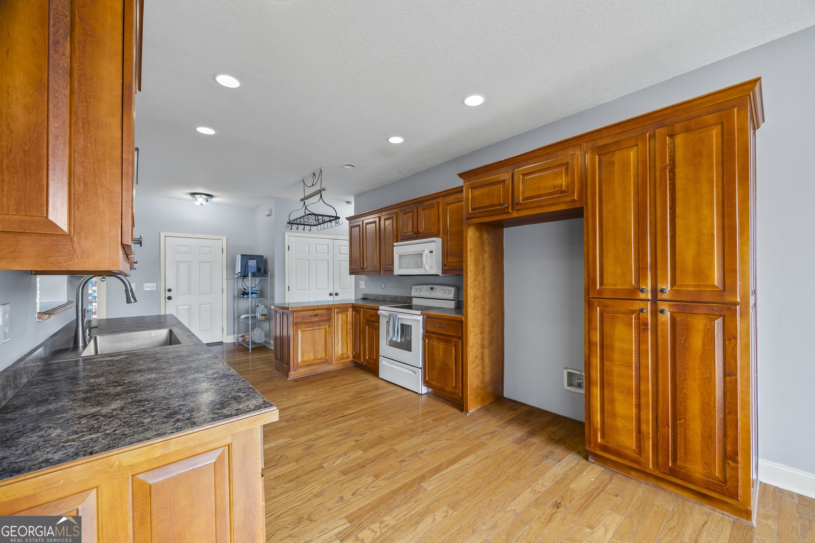 2927 Asbury Mill Road Cleveland - 21