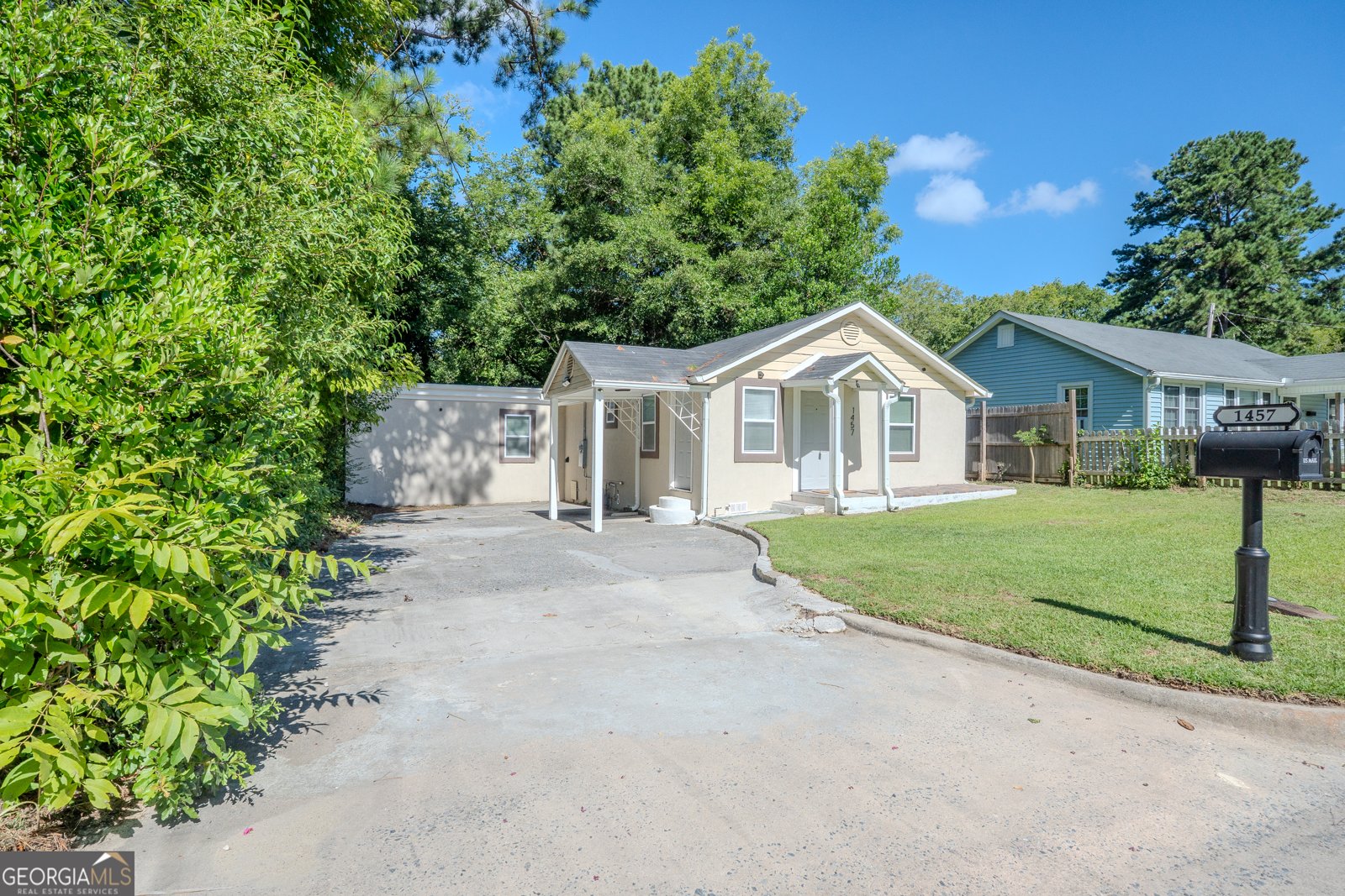 1457 Helon Street Macon - 2