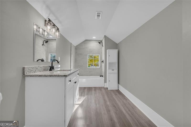 60 Union Summerville - 21