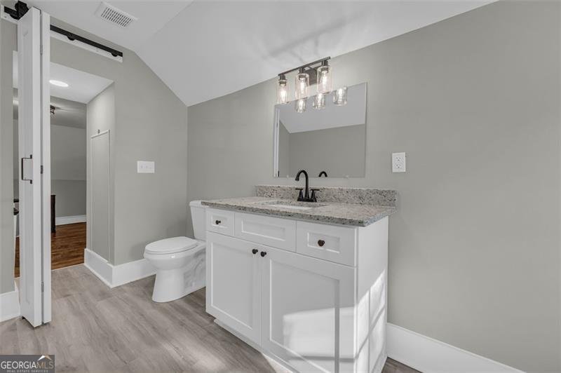 60 Union Summerville - 24