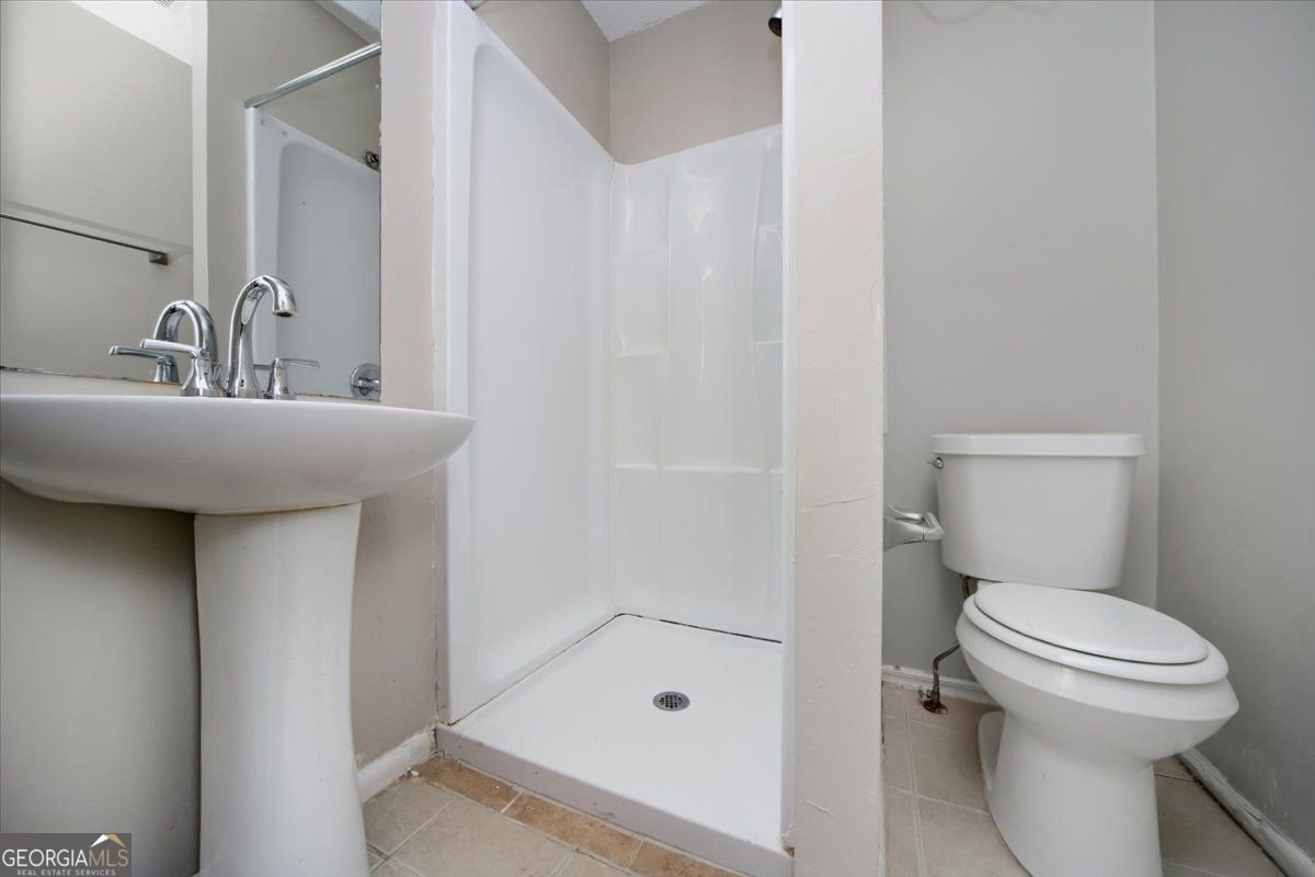 8117 ATTLEBORO Jonesboro - 6