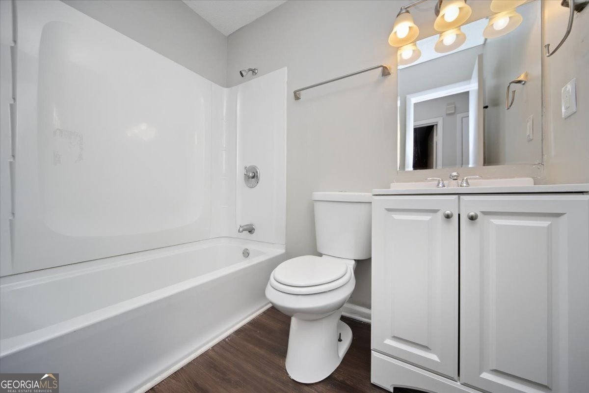 8117 ATTLEBORO Jonesboro - 8