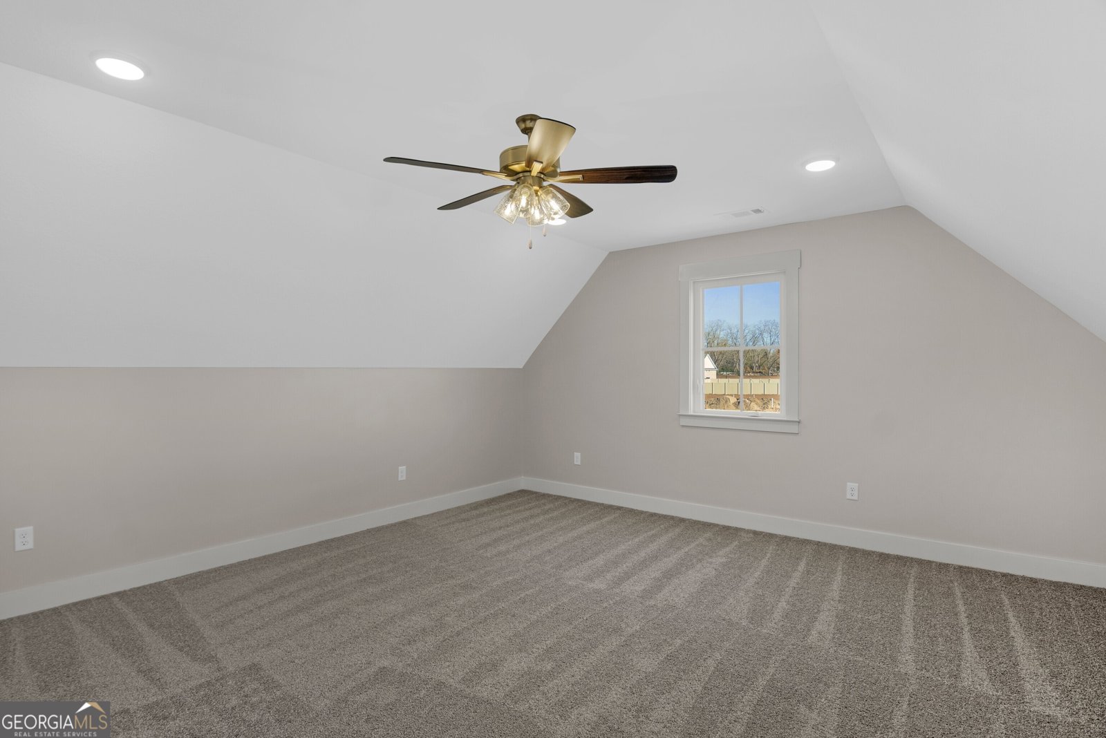 12 Wisteria Lane Claxton - 30