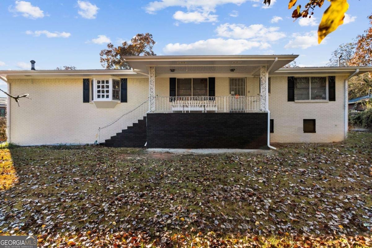 1021 Wisteria Drive Mableton - 1