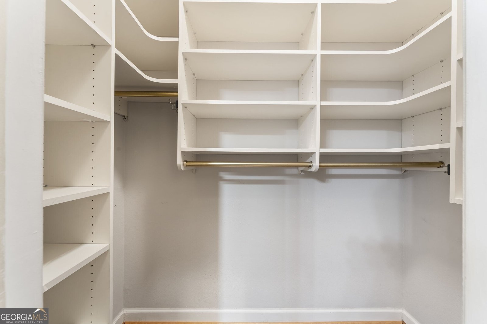 3777 Peachtree Road Atlanta - 33