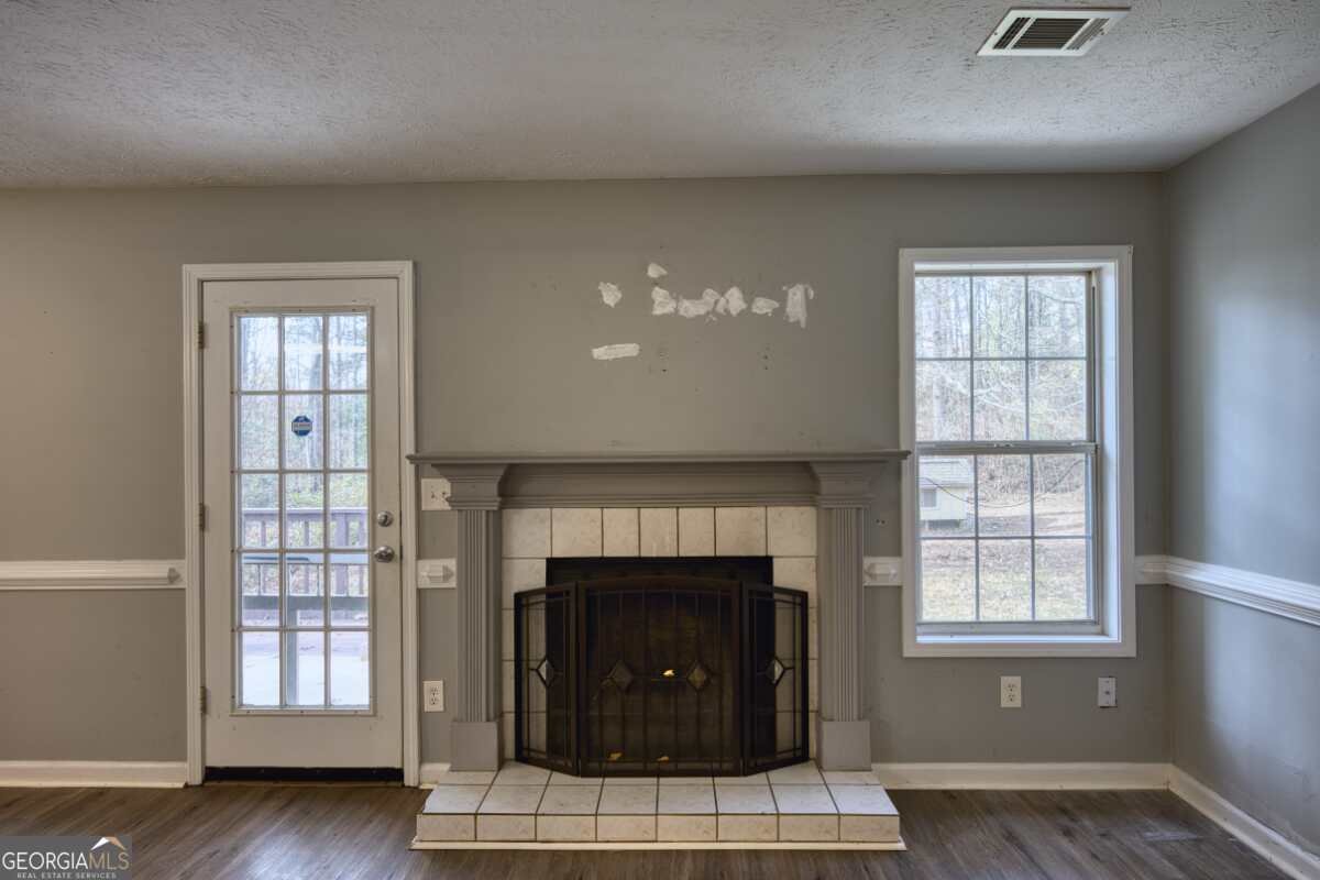 1679 Bullock Trail Loganville - 1