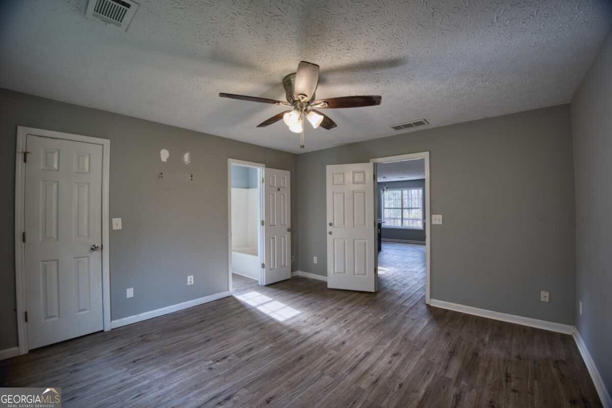 1679 Bullock Trail Loganville - 9