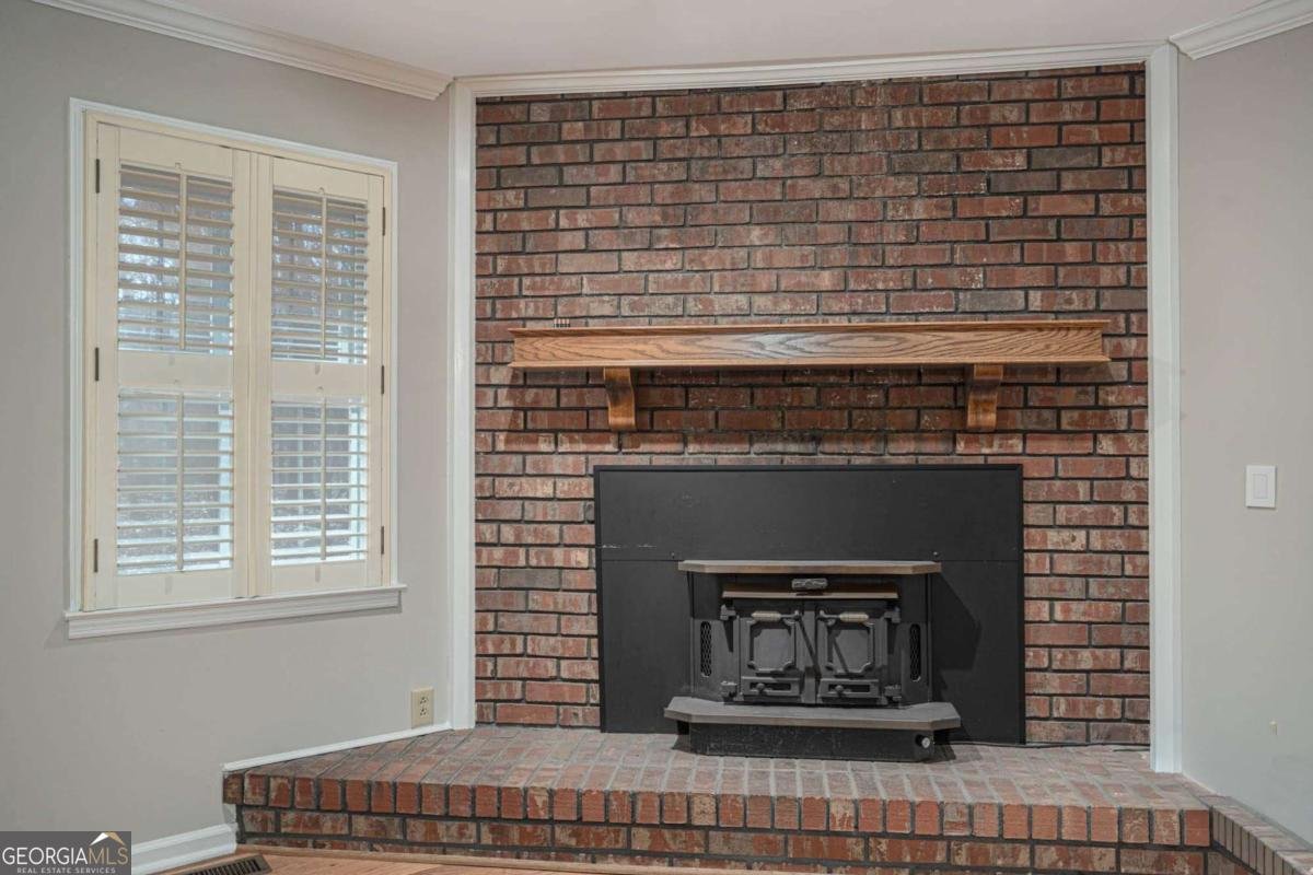 323 McCartan Trail Clarkesville - 13