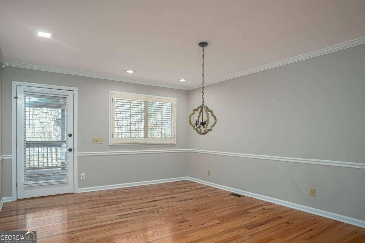 323 McCartan Trail Clarkesville - 14