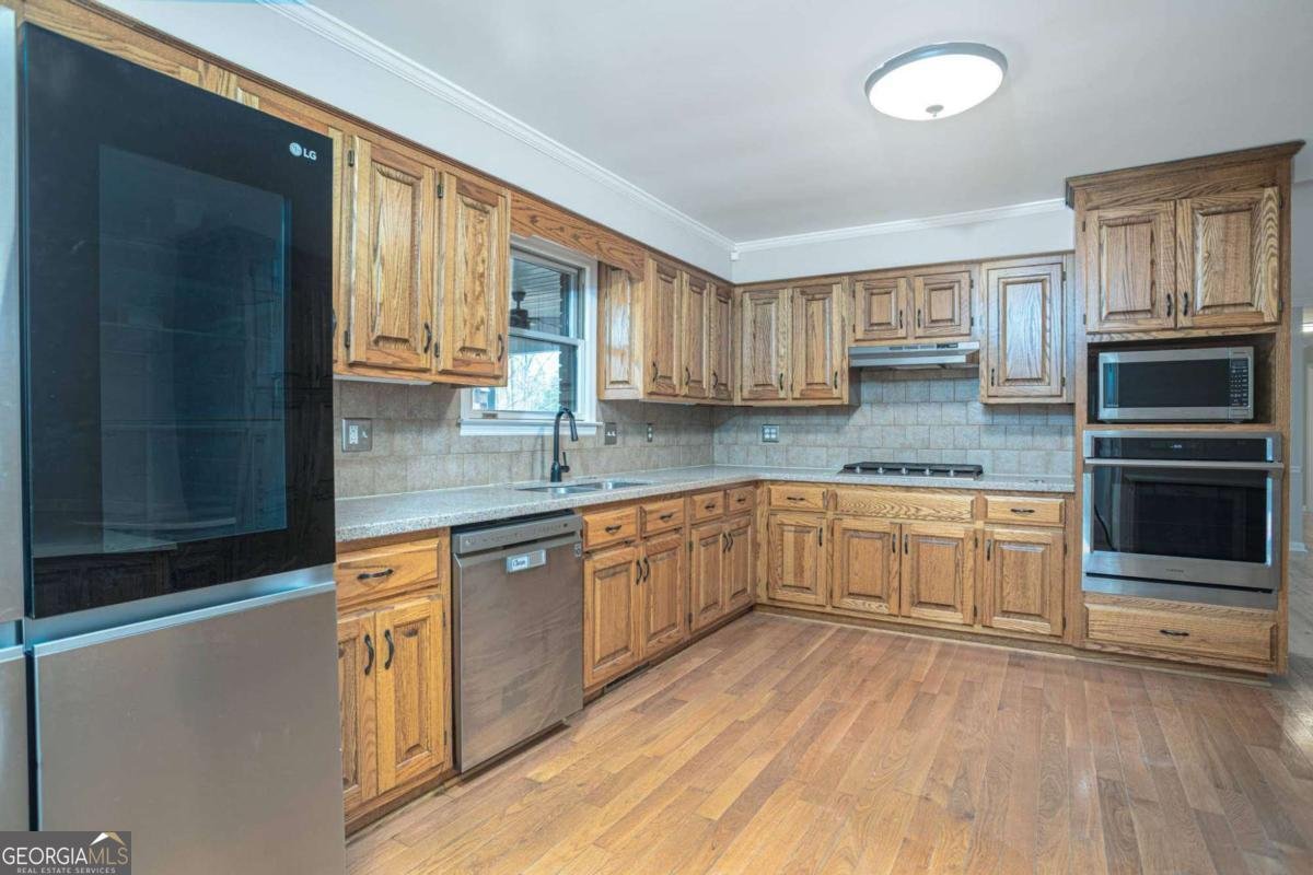 323 McCartan Trail Clarkesville - 20