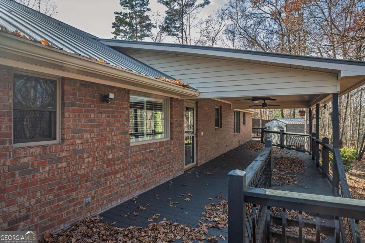 323 McCartan Trail Clarkesville - 45