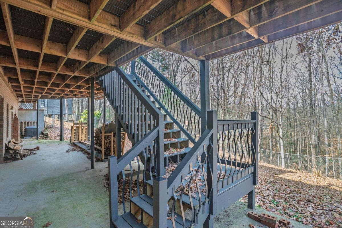 323 McCartan Trail Clarkesville - 50
