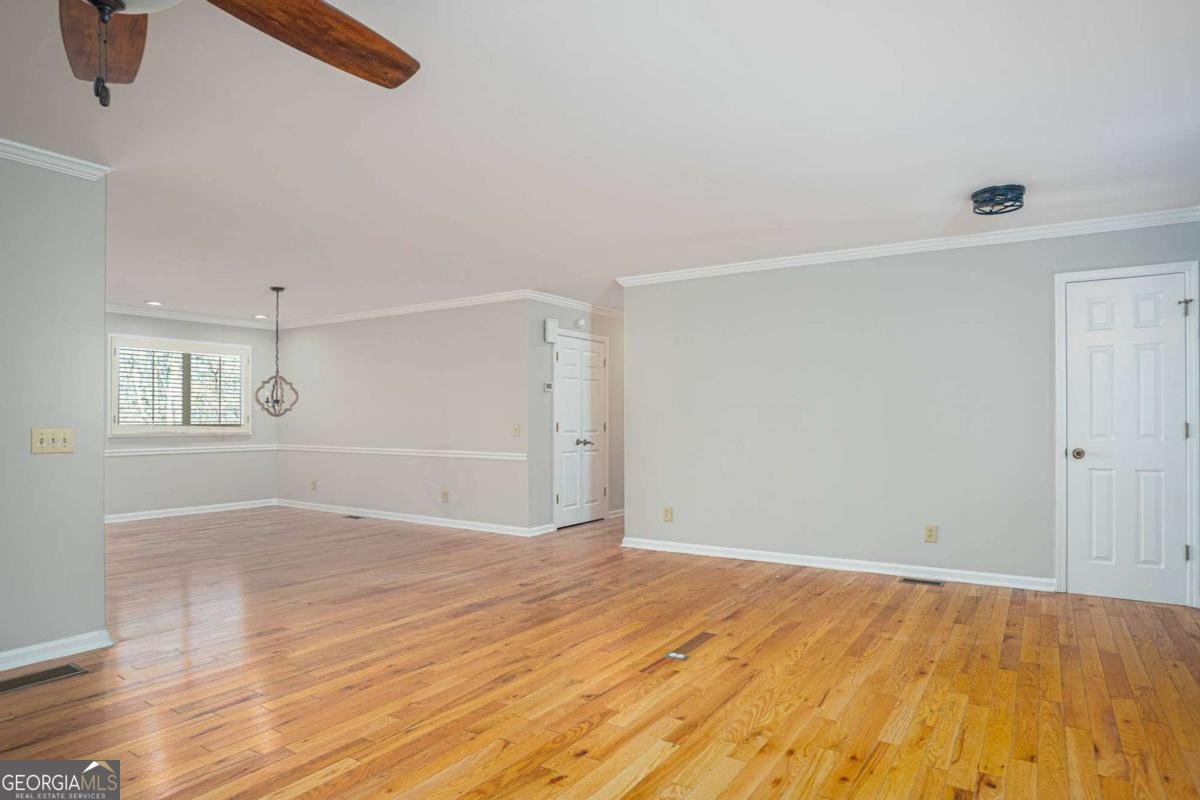 323 McCartan Trail Clarkesville - 9