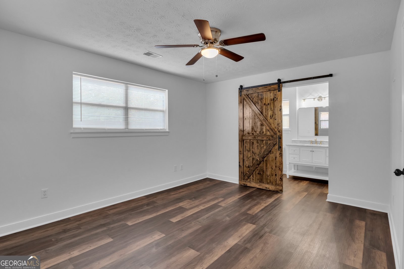 9056 Chestnut Lake Drive Jonesboro - 23