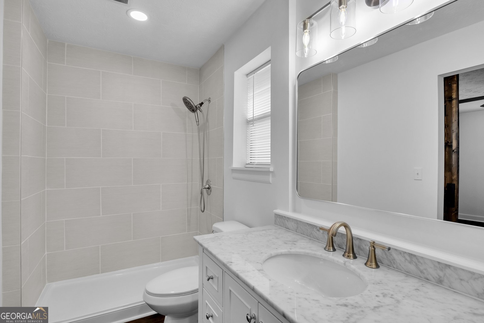 9056 Chestnut Lake Drive Jonesboro - 25