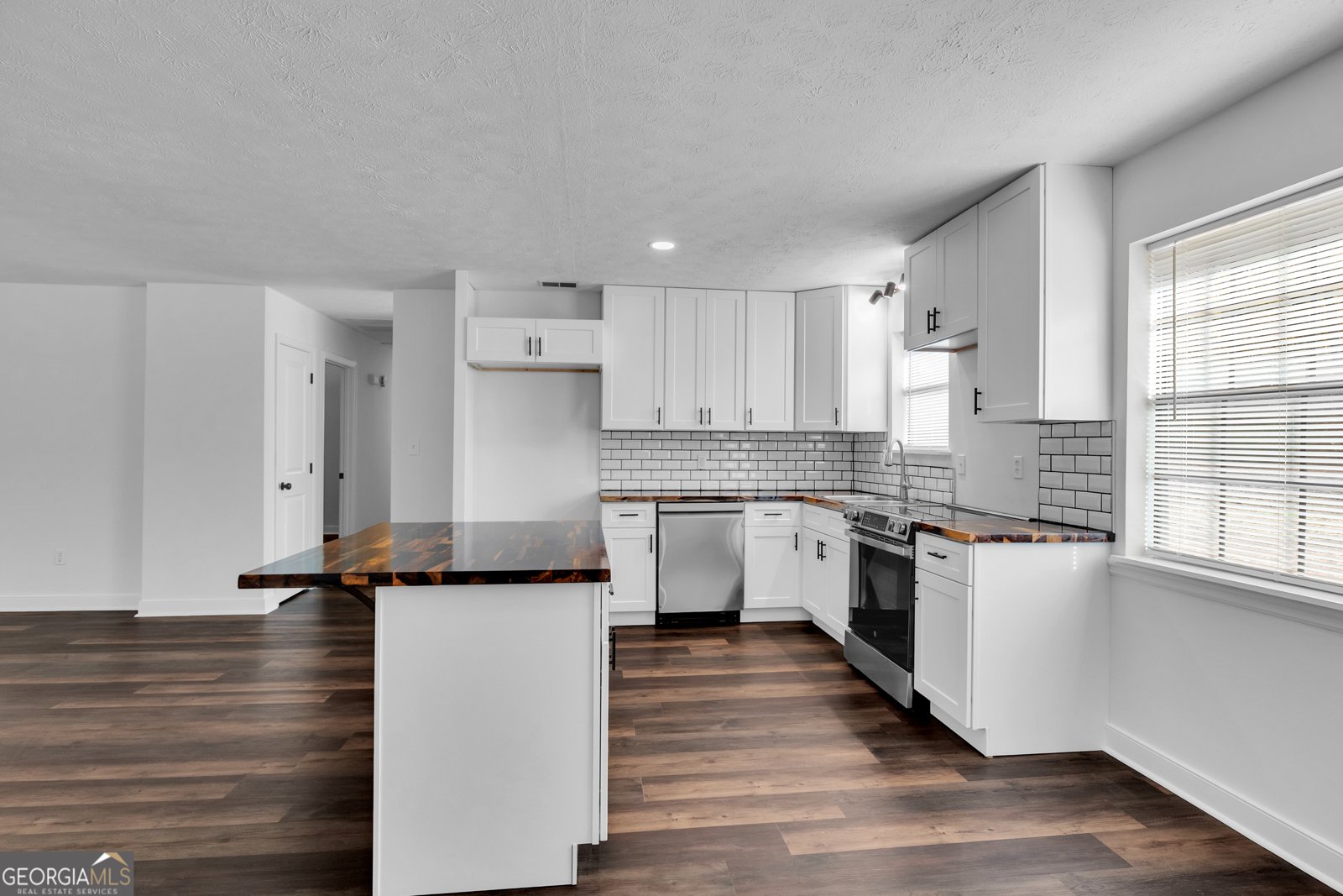 9056 Chestnut Lake Drive Jonesboro - 8