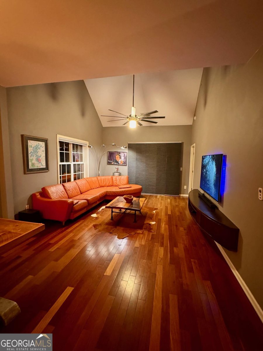 1901 Hoods Fort Circle Kennesaw - 14