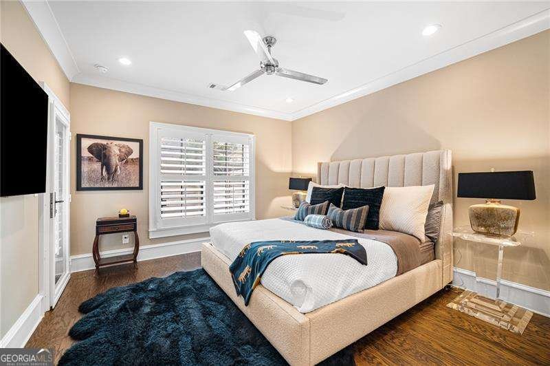 3715 Peachtree Road Atlanta - 22