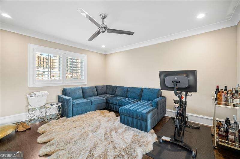 3715 Peachtree Road Atlanta - 42