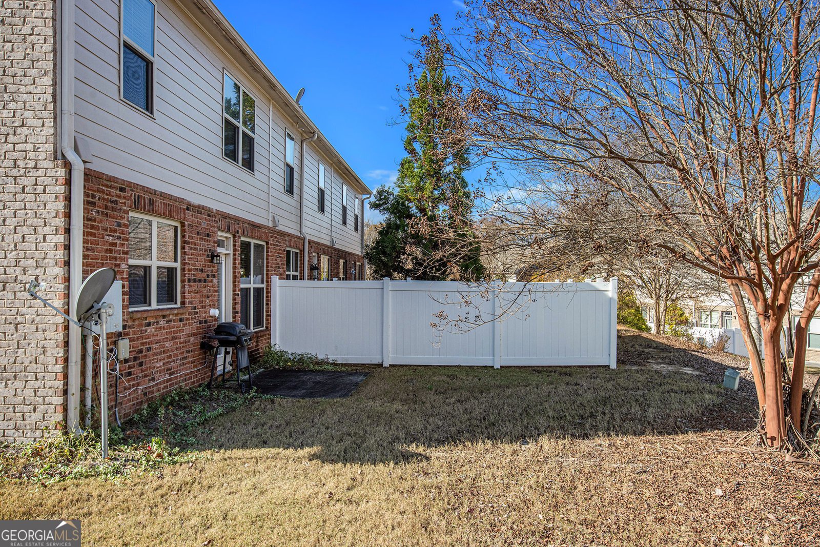 2426 Bellyard Drive Buford - 24