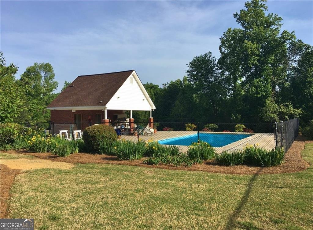 3934 BIRDIE Drive Douglasville - 2