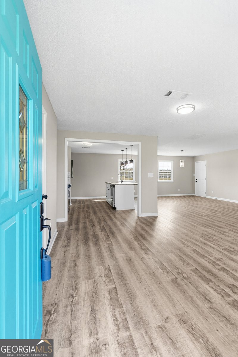 167 Erin Court Byron - 3